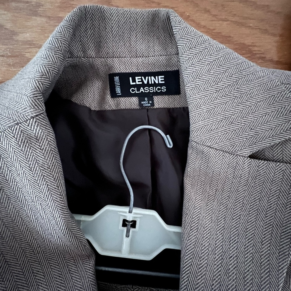 Classic Gray Women's Blazer - Picture 4 of 5